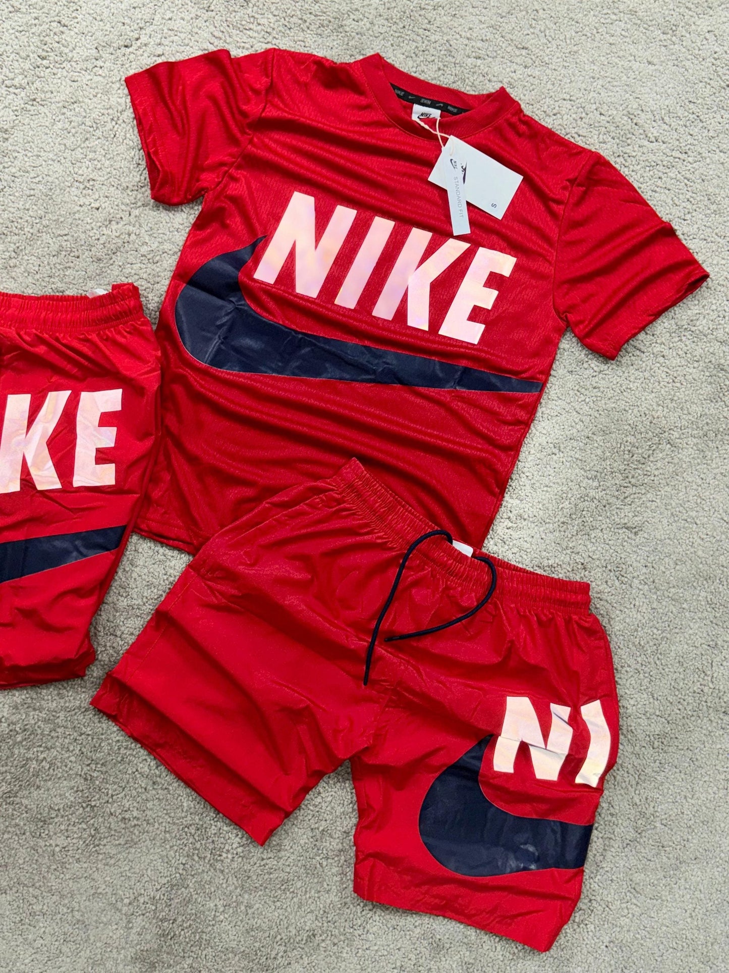 CONJUNTO NIKE ROJO