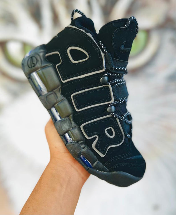 NIKE UPTEMPO NEGRA